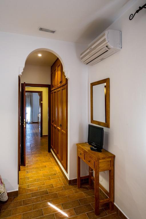 Apartamentos La Venta Del Charco Cardeña Exteriör bild