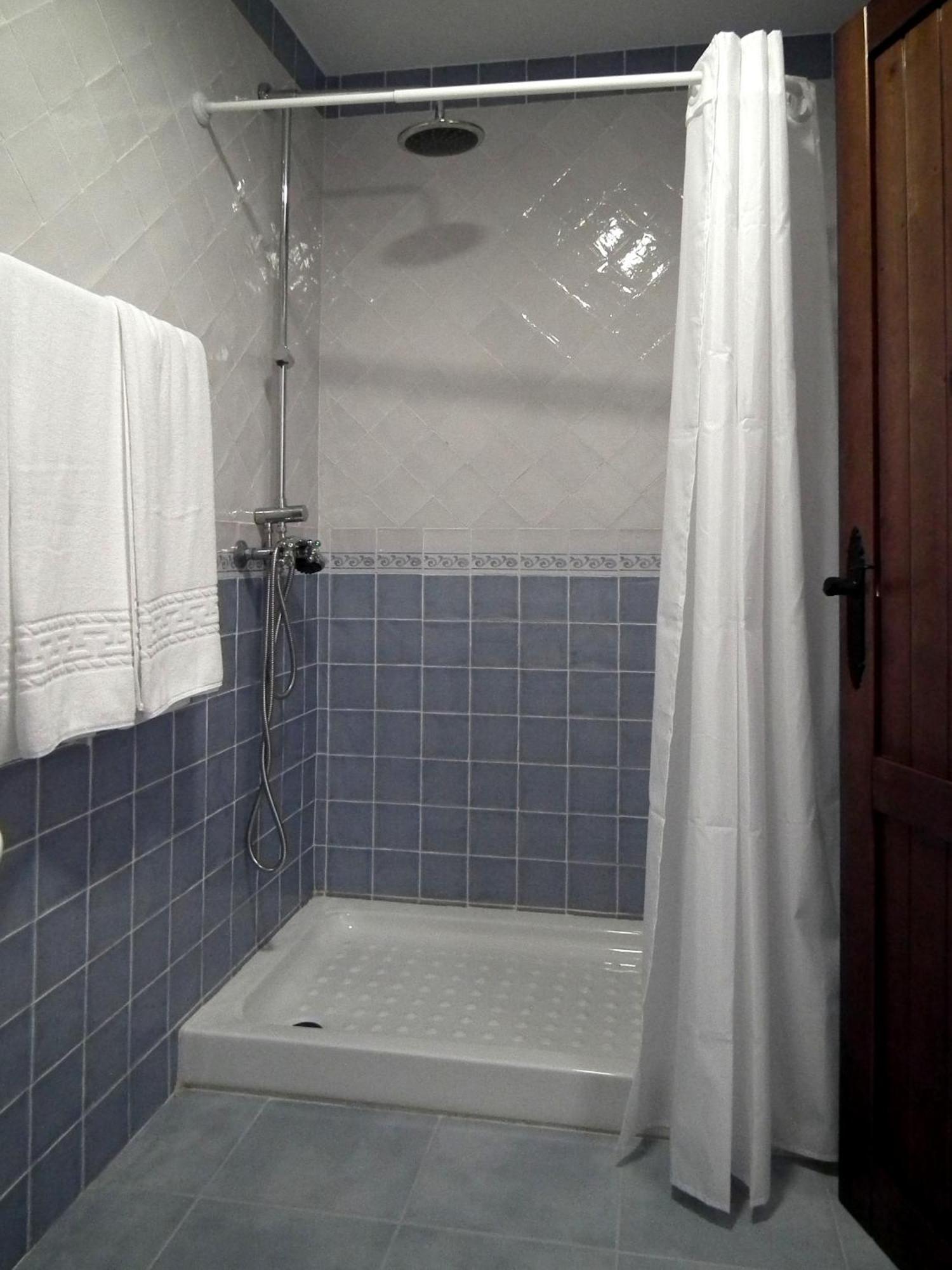 Apartamentos La Venta Del Charco Cardeña Exteriör bild